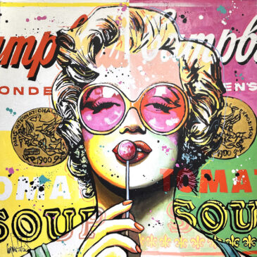 Marilyn Monroe, Iconic with a lollipop