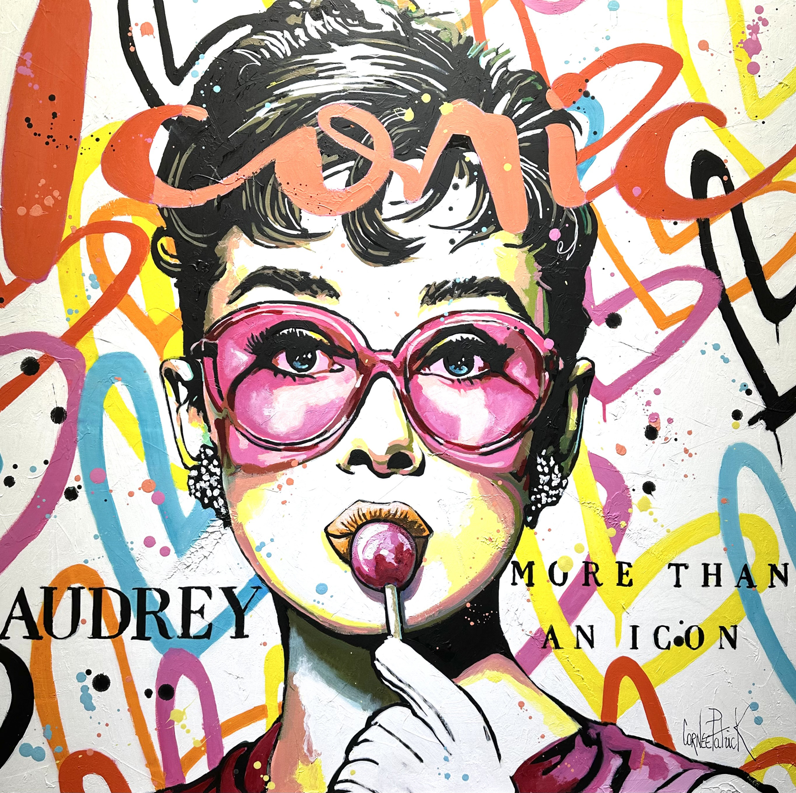 Audrey Hepburn, iconic with a lollipop